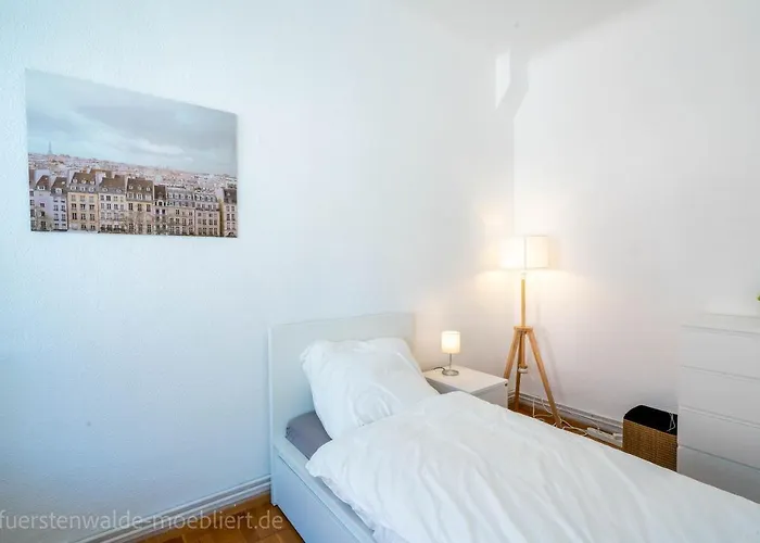 Watt 2 55qm Tv Waschmaschine Trockner Vollausstattung Zentral شقة